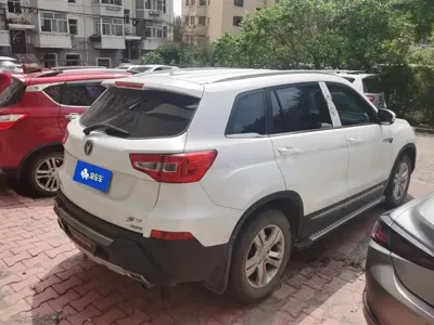 Changan CS75 2016, 91900 км, за 15000 CNY