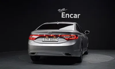Hyundai Grandeur 2014, 121147 км, за 5490000 KRW