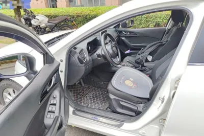 Mazda Mazda 3 Axela 2016, 83400 км, за 43534.2 CNY - фото 13