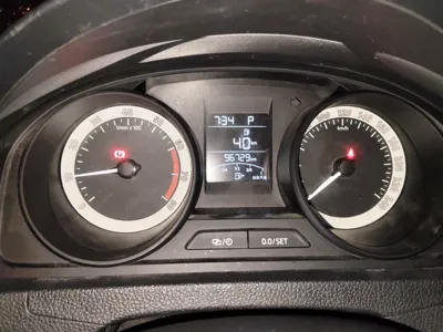 Skoda Rapid Spaceback 2019, 96800 км, за 36219.58 CNY - фото 13