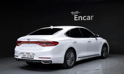 Hyundai Grandeur 2018, 116769 км, за 17250000 KRW