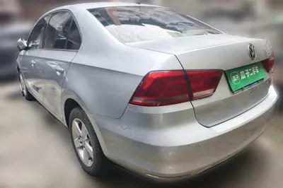 Volkswagen Santana 2013, 86900 км, за 22929.55 CNY