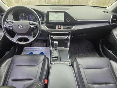 Hyundai Grandeur 2018, 135861 км, за 9500000 KRW - фото 10