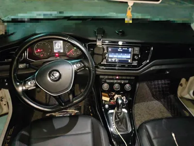 Volkswagen T-Roc 2018, 131800 км, за 61583.54 CNY - фото 18