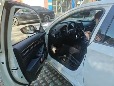 Honda Accord 2022, 68000 км, за 108800 CNY - фото 6