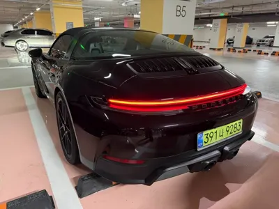 Porsche 911 2026, 2500 км, за 320920000 KRW