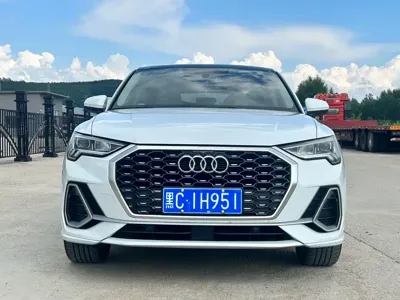Audi Q3 Sportback 2022, 29000 км, за 228800 CNY - фото 2