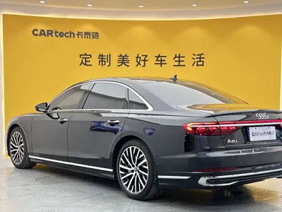 Audi A8 2023, 32000 км, за 585000 CNY - фото 40