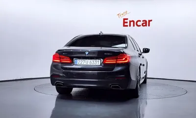 BMW 5-Series 2019, 104358 км, за 29990000 KRW