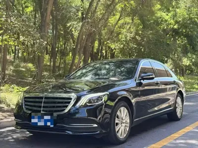 Mercedes-Benz S-Class · 2018 год