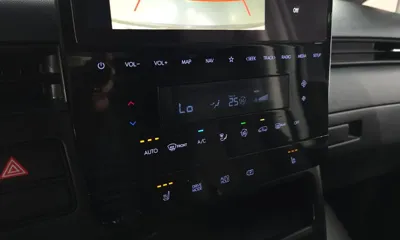 Hyundai Staria 2022, 112445 км, за 19000000 KRW - фото 17