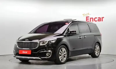 Kia Canival · 2017 год