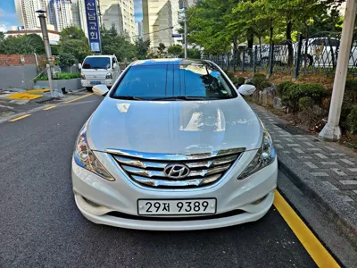 Hyundai Sonata 2011, 121033 км, за 3900000 KRW