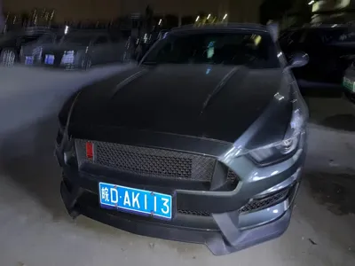 Ford Mustang 2015, 83000 км, за 75800 CNY