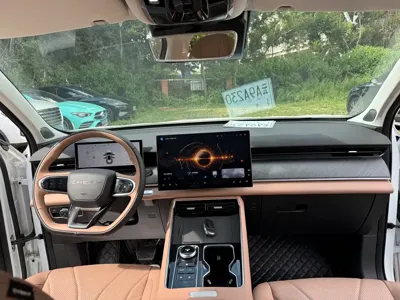 Chery 瑞虎8L 2025, 12000 км, за 83800 CNY - фото 8