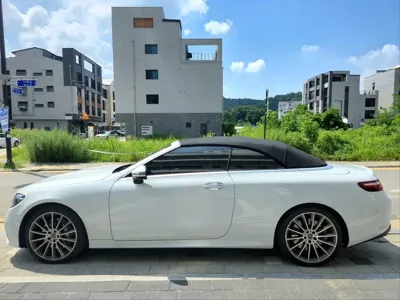 Mercedes-Benz E-Class 2023, 26000 км, за 79000000 KRW