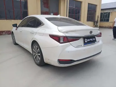 Lexus ES 2021, 105100 км, за 135000 CNY - фото 6
