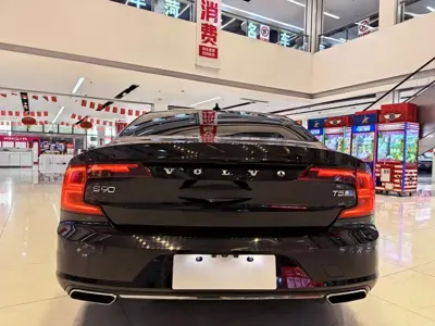 Volvo S90 2018, 120000 км, за 88800 CNY - фото 5