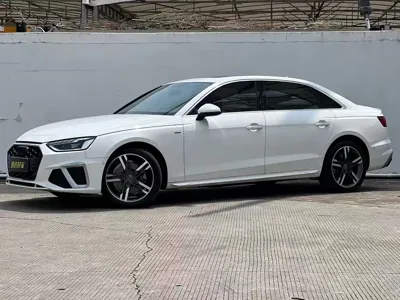 Audi A4L · 2025 год