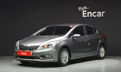 Kia K3 · 2015 год