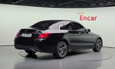 Mercedes-Benz C-Class 2019, 110755 км, за 21900000 KRW