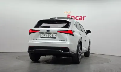 Lexus NX 2018, 102138 км, за 27400000 KRW