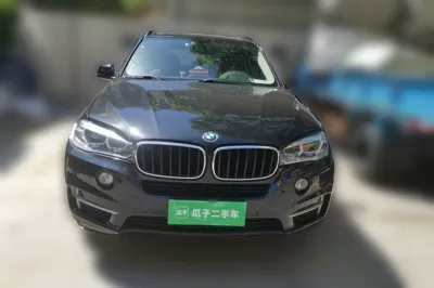 BMW X5 · 2015 год