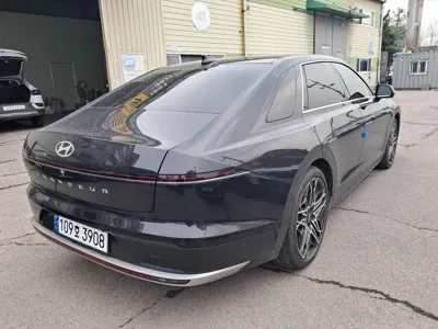 Hyundai Grandeur 2023, 27290 км, за 42000000 KRW