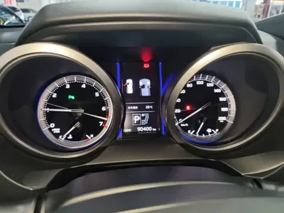 Toyota Prado 2017, 90399 км, за 220600 CNY - фото 12