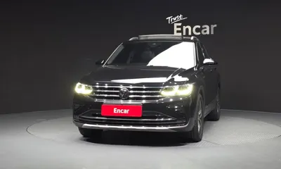 Volkswagen Tiguan 2023, 76544 км, за 36500000 KRW