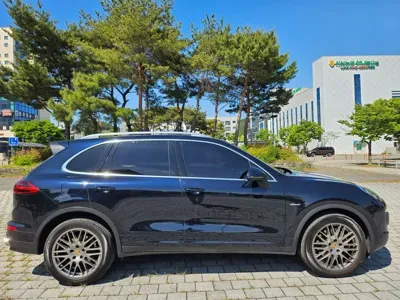 Porsche Cayenne 2016, 147889 км, за 23500000 KRW