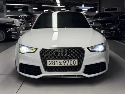 Audi RS5 2013, 158615 км, за 19890000 KRW