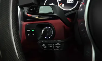 Porsche Cayenne 2020, 21670 км, за 88900000 KRW - фото 31