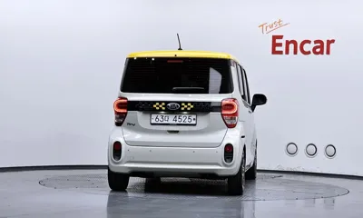 Kia Ray 2018, 68744 км, за 11200000 KRW - фото 4