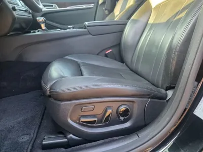 Hyundai Genesis 2016, 143585 км, за 11300000 KRW - фото 10