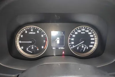 Hyundai Tucson 2015, 44100 км, за 42487.31 CNY - фото 11