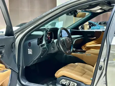 Lexus LS 2022, 30000 км, за 398000 CNY - фото 4