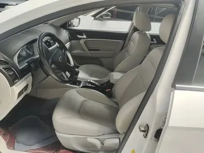 Geely Emgrand 2015, 81700 км, за 12300 CNY - фото 15