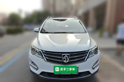 Baojun 560 2016, 81100 км, за 21356.41 CNY
