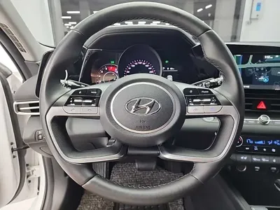 Hyundai Avante 2022, 43804 км, за 17000000 KRW - фото 9