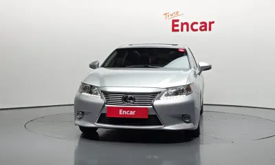 Lexus ES 2013, 106957 км, за 11990000 KRW