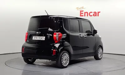 Kia Ray 2017, 117301 км, за 5800000 KRW