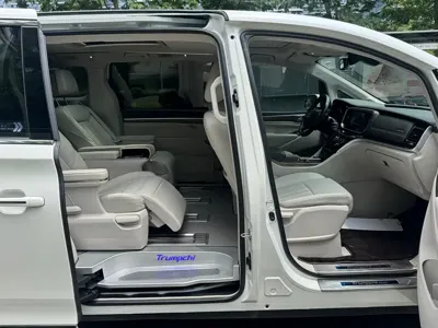 GAC Motor Trumpchi M8 2019, 75000 км, за 75000 CNY - фото 12