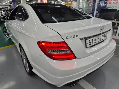 Mercedes-Benz C-Class 2013, 91803 км, за 7500000 KRW - фото 6