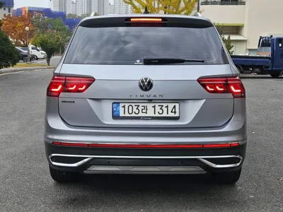Volkswagen Tiguan 2023, 94999 км, за 22990000 KRW