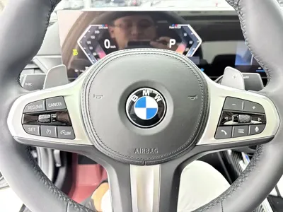 BMW 3 Series 2023, 14000 км, за 245799 CNY - фото 13