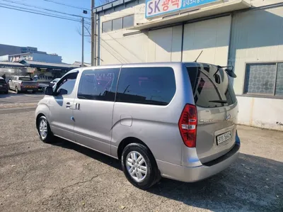 Hyundai Starex 2016, 163000 км, за 7800000 KRW