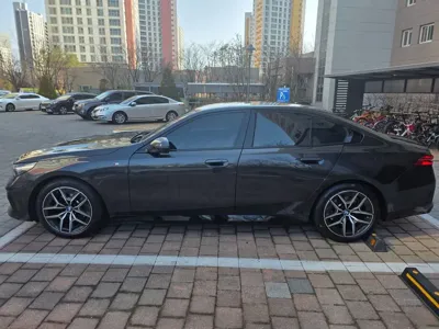 BMW 5-Series 2025, 11514 км, за 50570000 KRW