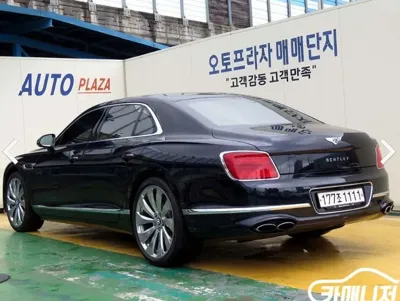 Bentley Flying Spur 2022, 20032 км, за 203000000 KRW