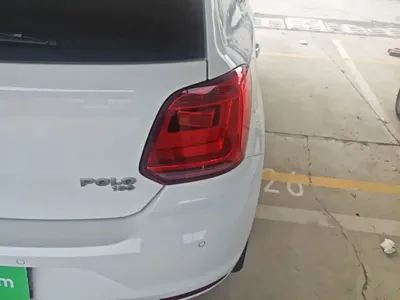 Volkswagen Polo 2015, 105900 км, за 28800 CNY - фото 8